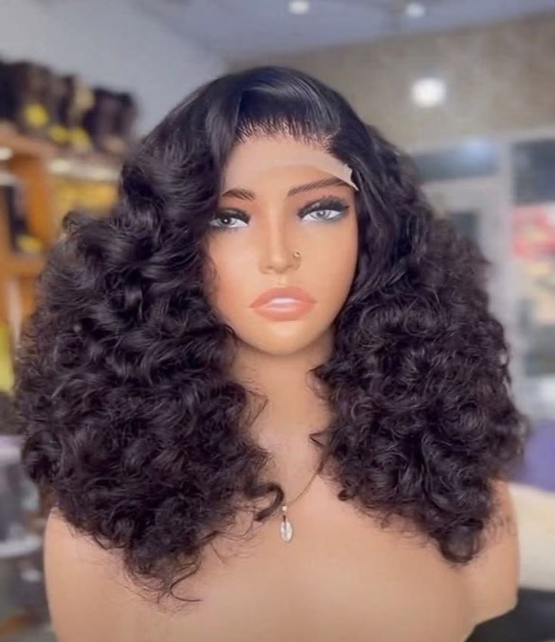 Curly perruque black lite