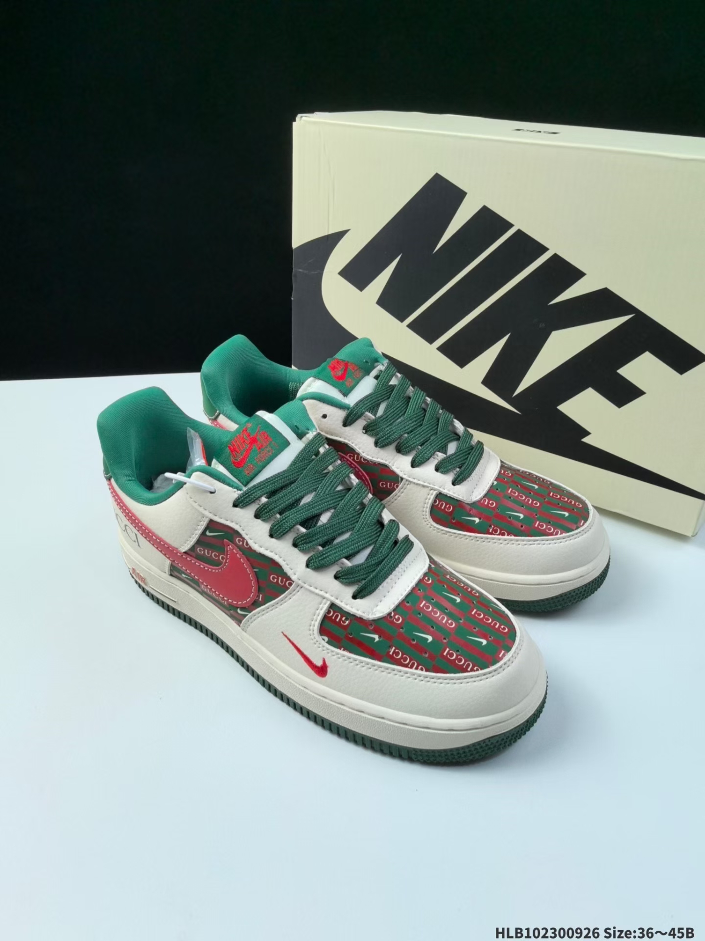 Nike gucci